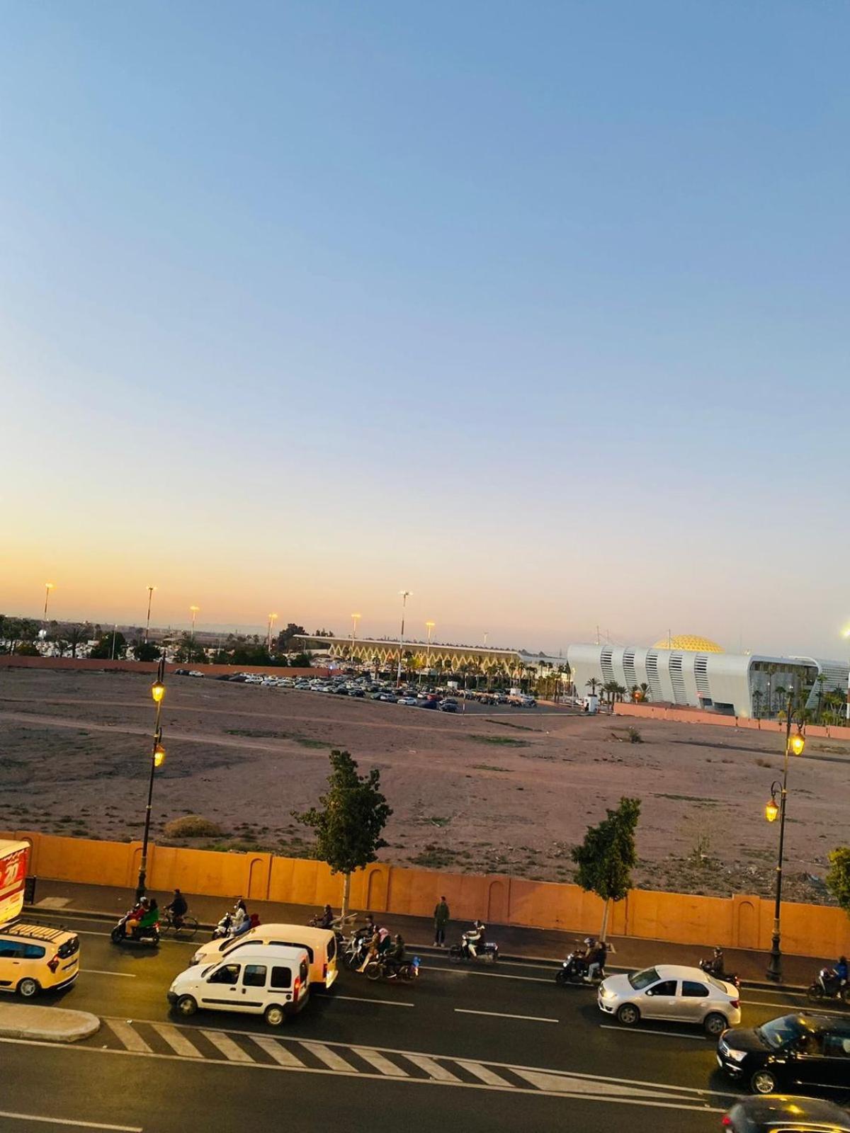 Julie'S Airport Apartment Marrakesh Buitenkant foto